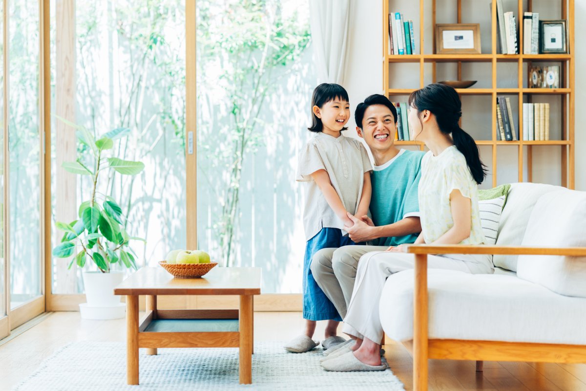 家の日当たりが良い方角は南向き？それぞれのメリット・デメリットも比較