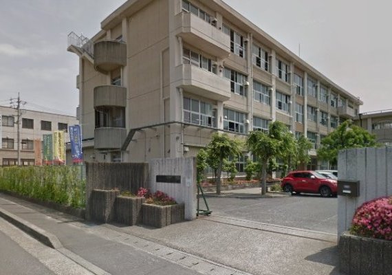 岐阜市立岐阜西中学校