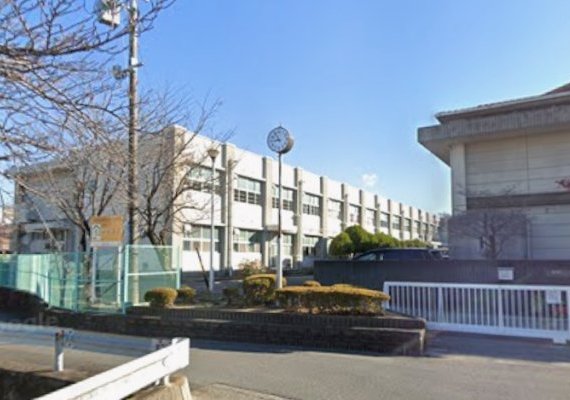 岐阜市立青山中学校